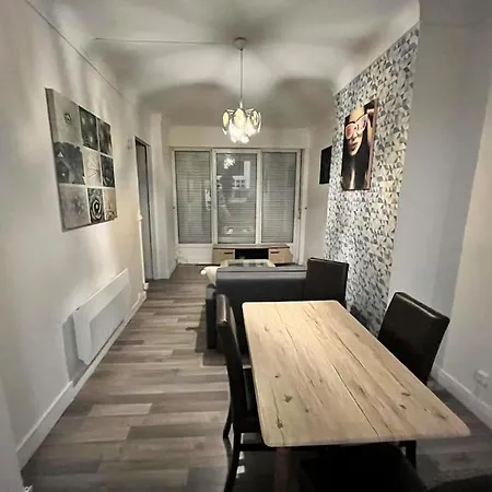 Petit T2 Proche Centre Et Gare Apartment